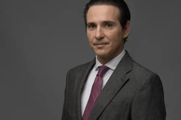 Francisco Gómez Bravo, surgeon: “We already have many young patients with ‘Ozempic face’”