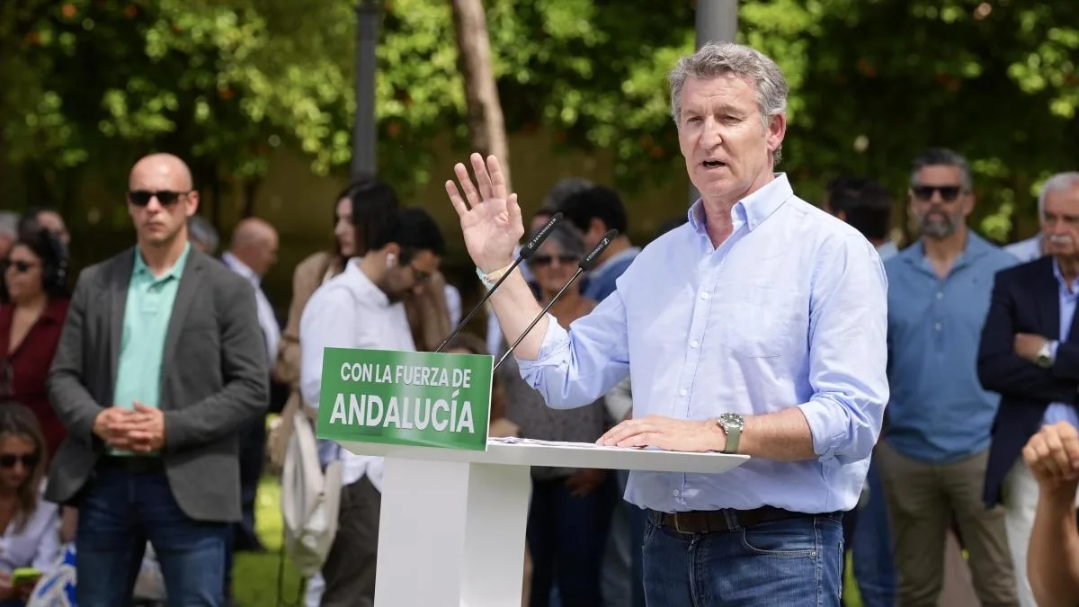 Feijóo joins the Andalusian campaign and calls for mobilization to guarantee stability