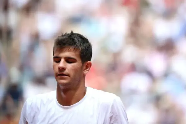 Carreño is a victim of his battered shoulder and Jódar, the future that is already present