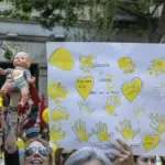 Zarzalejo meets with the workers of the nursery schools after a month and a half of strike