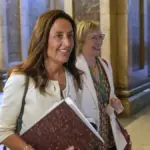 Esther Niubó: “The preliminary agreement is a giant step for the educational community”