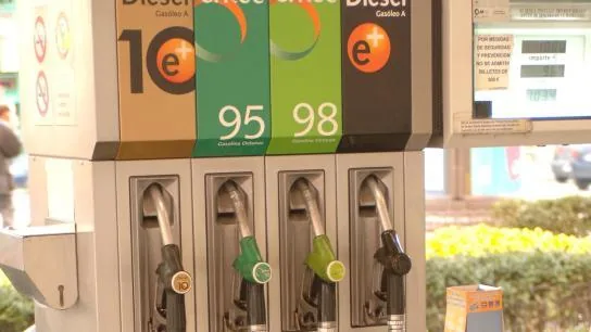 Un surtidor de gasolina en España