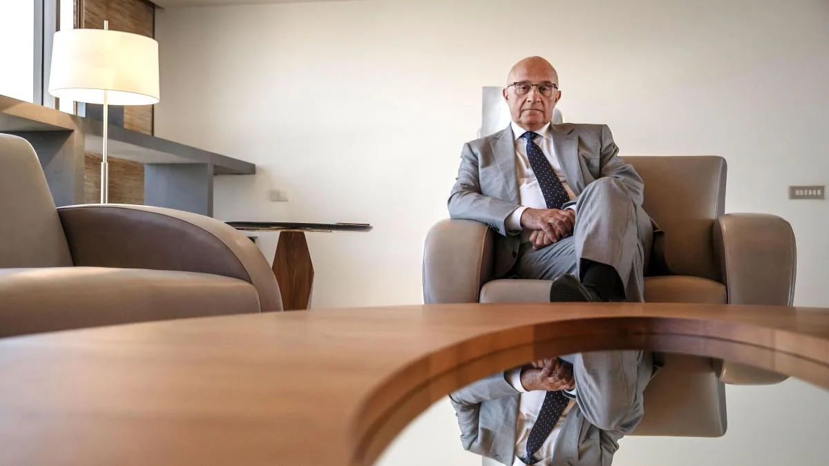 Josep Oliu: “César, it's just that you are very Madrilenian...” // Pau Relat and the corridors of power