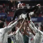 Espanyol celebrates survival after conquering Pamplona