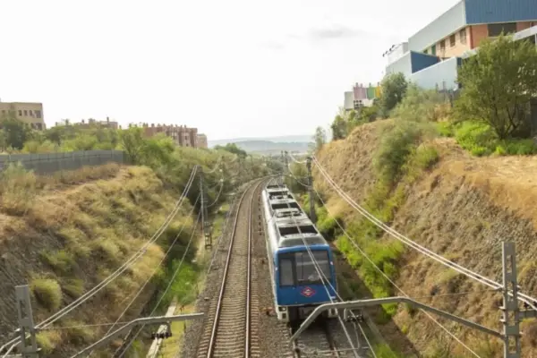 Controversy between the Rivas City Council and the Ayuso Government over a model to cover the metro tracks
