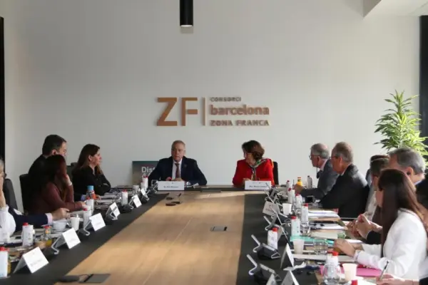 The Govern and ERC finalize that Catalonia assumes the majority of the Consorci de la Zona Franca