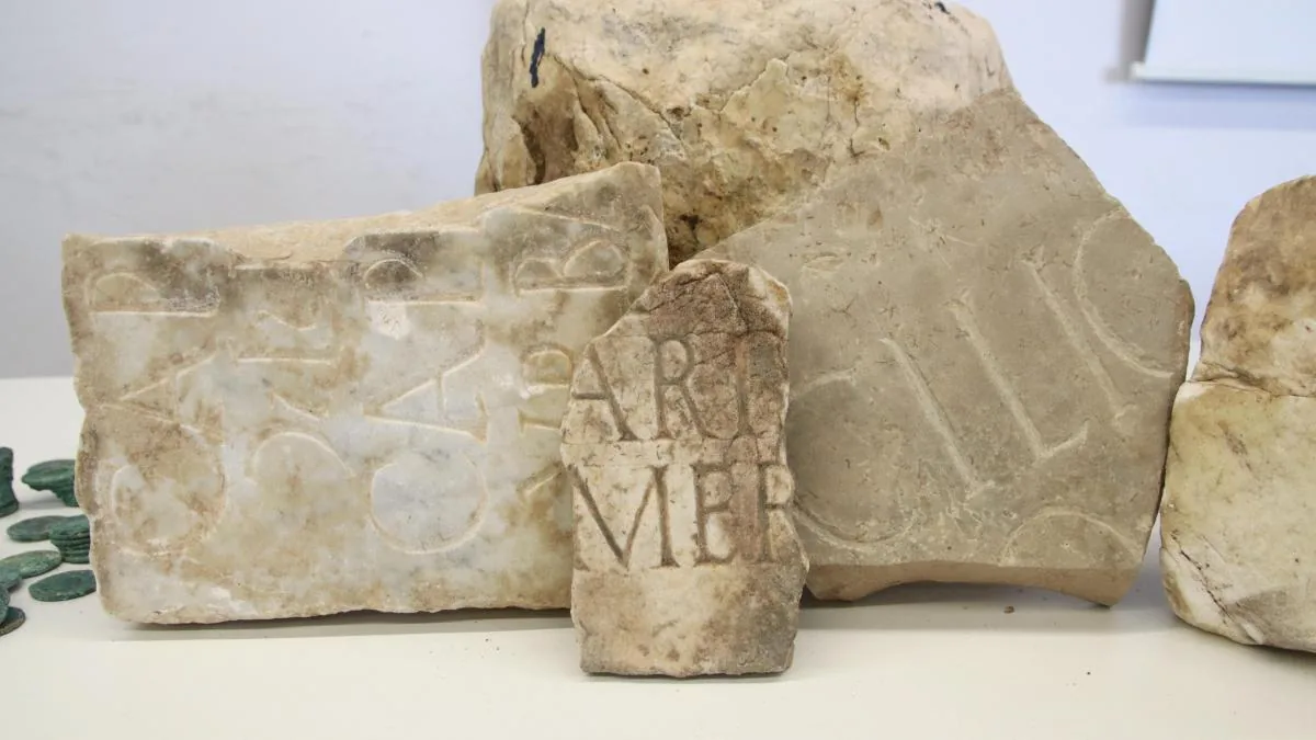 An archaeologist from Tarragona is investigated for keeping 300 pieces from dozens of excavations