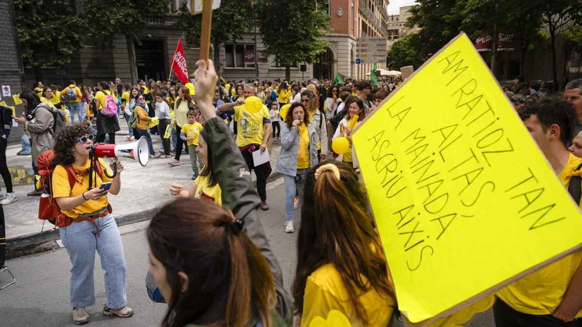 Does the Govern have "leeway" to improve the working conditions of teachers?