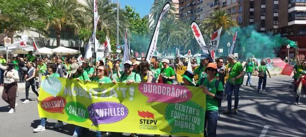 Image of the massive demonstration in Alicante.