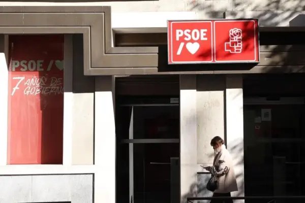 The UCO goes to the PSOE headquarters to request information about the Leire Díez case