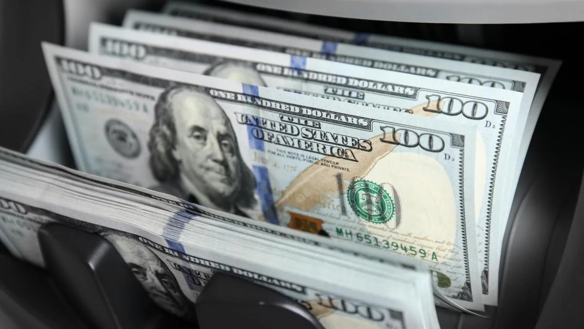 The Trump Administration wants to print a 250-dollar bill with the president's portrait