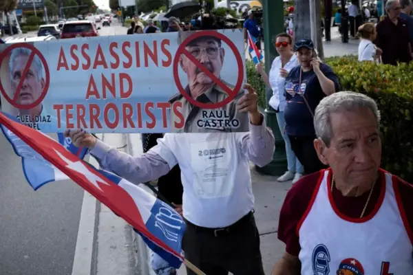 The U.S. labels Raúl Castro a murderer and considers him the great economic plunderer of the island
