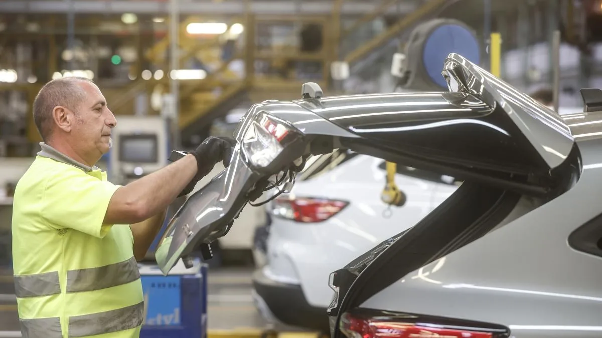 Ford confirms an SUV for its Valencia plant in 2028 as part of its new European strategy