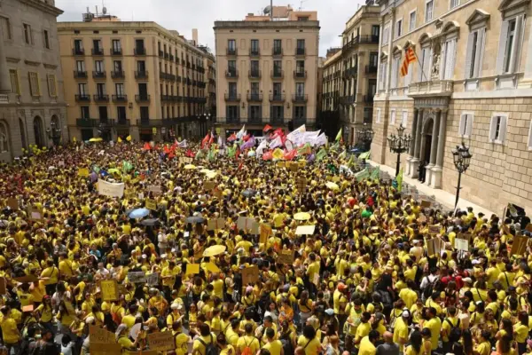 Teachers and students will demonstrate this week in Barcelona, Maresme, Vallès, and Baix Llobregat