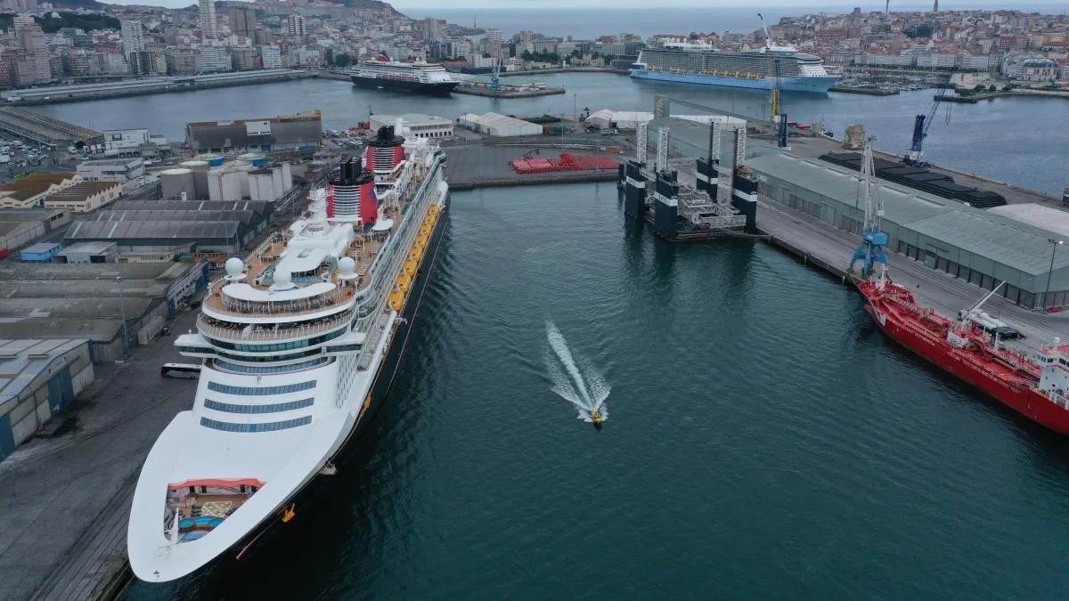 The cruise ship affected by a gastroenteritis outbreak arrives this Saturday in A Coruña