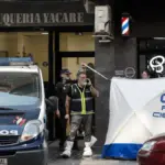 A 26-year-old man arrested for fatally stabbing another in a hair salon in Valencia
