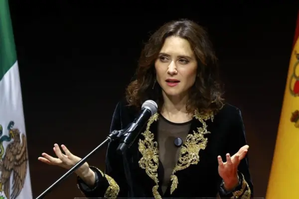 Sheinbaum reproaches Ayuso for her defense of Hernán Cortés in Mexico