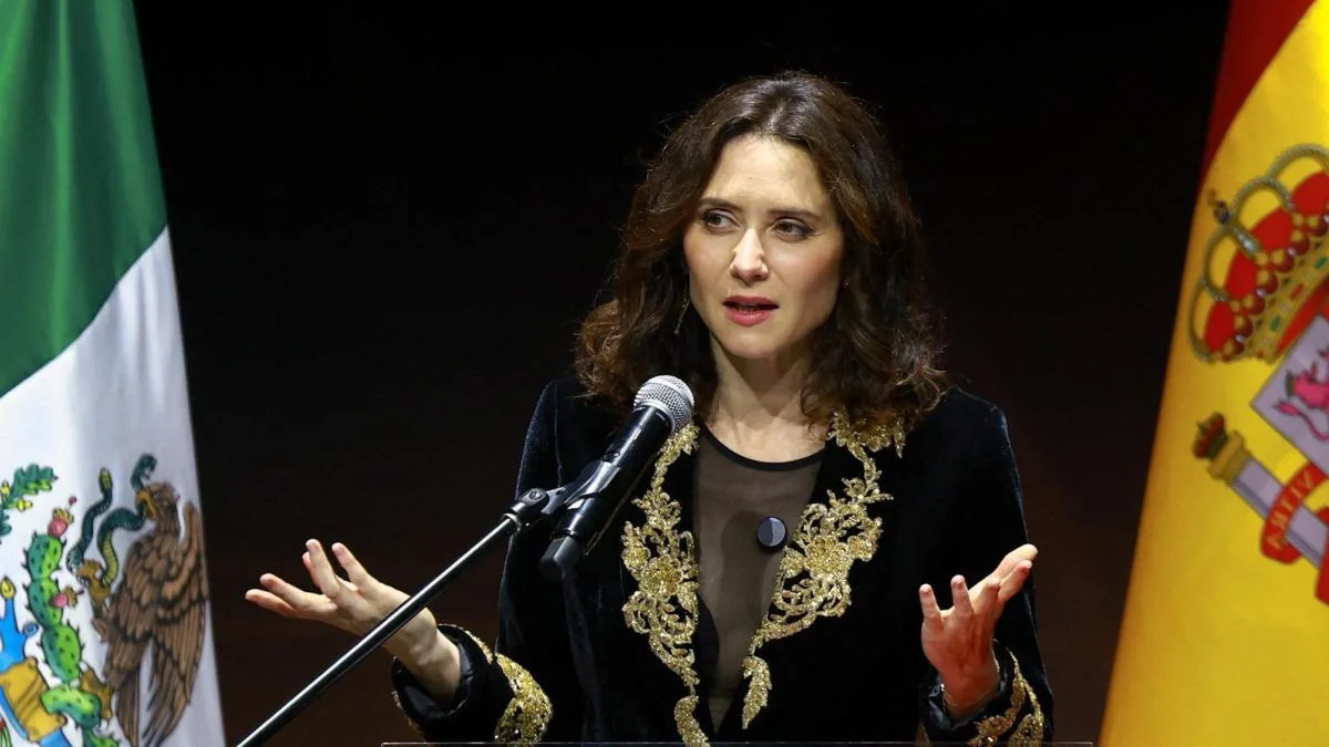Sheinbaum reproaches Ayuso for her defense of Hernán Cortés in Mexico