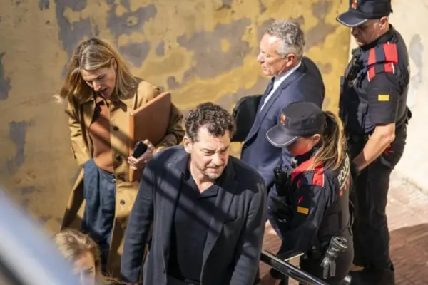 The Mossos verified that Jonathan Andic lied and did not walk with his father in the last ten years