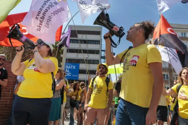 Striking teachers: from bad to worse