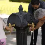 Check the health risk temperature during a heat wave based on your location