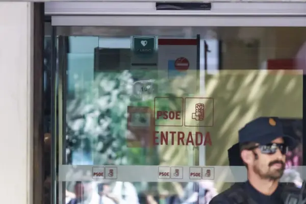 The UCO asks the judge to delve into the finances of the PSOE and PSC for 2024 and 2025