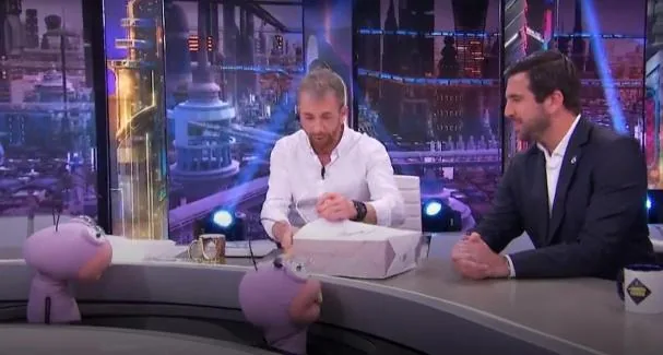 Enrique Riquelme, candidato a la presidencia del Real Madrid, este miércoles en 'El Hormiguero' con Pablo Motos