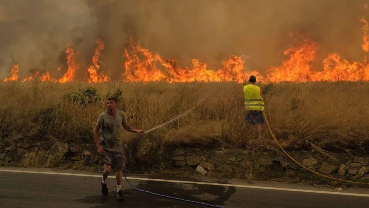 Murcia requests the help of the UME and carries out preventive evacuations due to a fire in Los Garres and Las Tejeras
