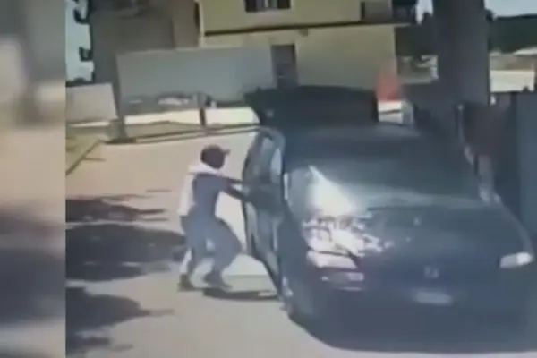 Two arrested for burning alive four day laborers inside a car in southern Italy