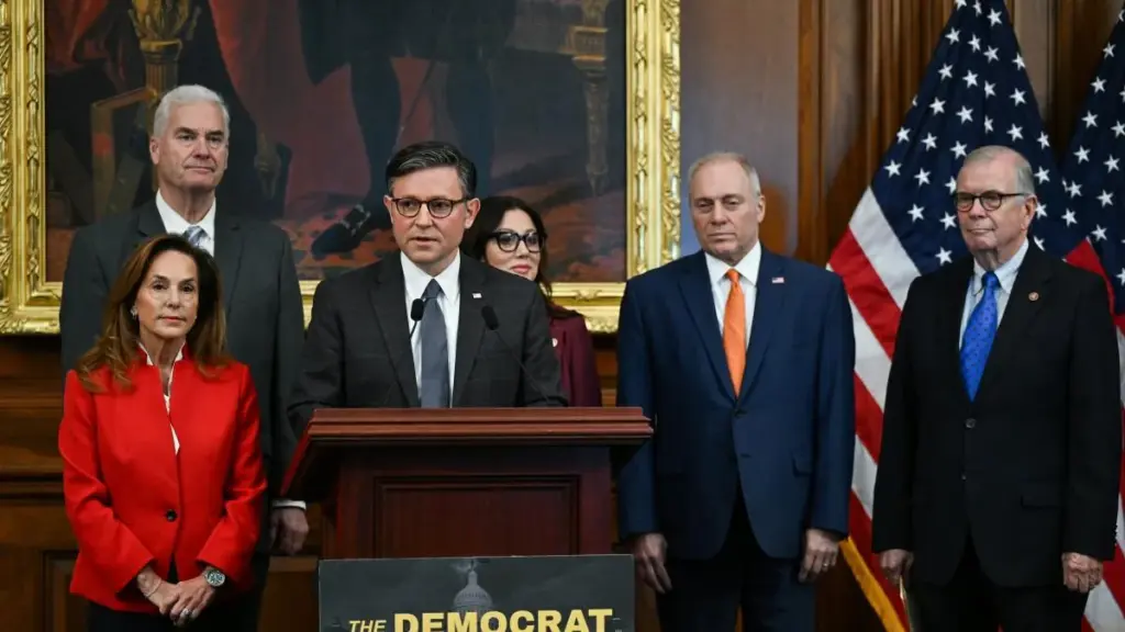 The House of Representatives punishes Trump by voting against the Iran war
