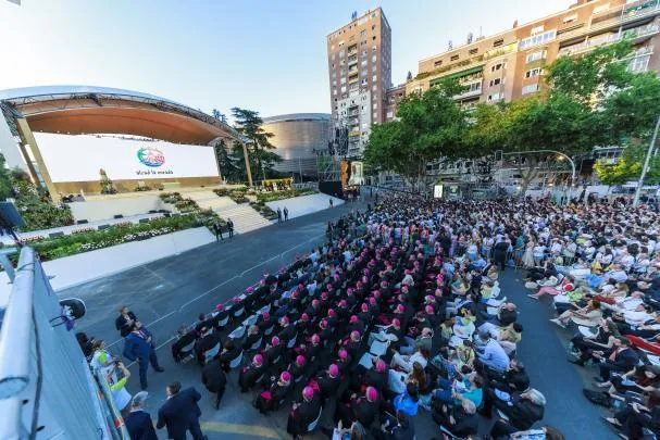 Image of Lima square at the meeting with the Pope