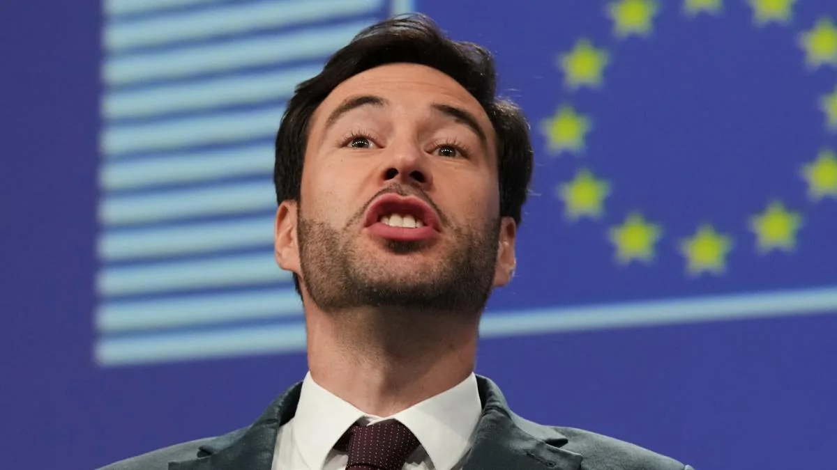 Brussels imposes a historic fine on Google while Trump finalizes his new tariffs
