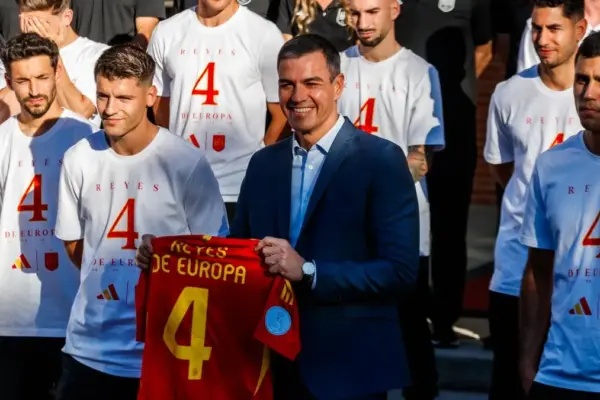 La Moncloa confirms that Pedro Sánchez will attend the World Cup final between Spain and Argentina