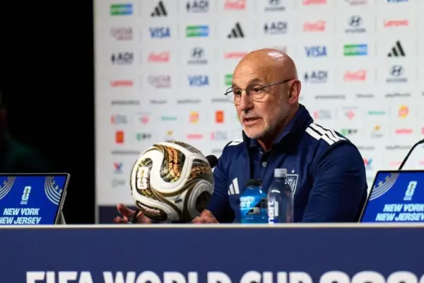 De la Fuente: “I sign up to reach the World Cup final every year and lose it”