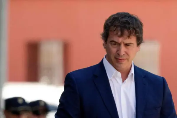 Disabled Sánchez's brother for malfeasance