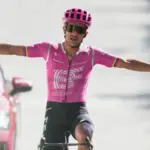 Carapaz settles an outstanding debt from the Tour on the day of peace for the favorites