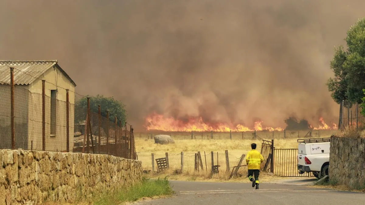 National emergency due to a fire considered “inextinguishable”