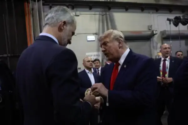 The coin exchange between the King and Donald Trump