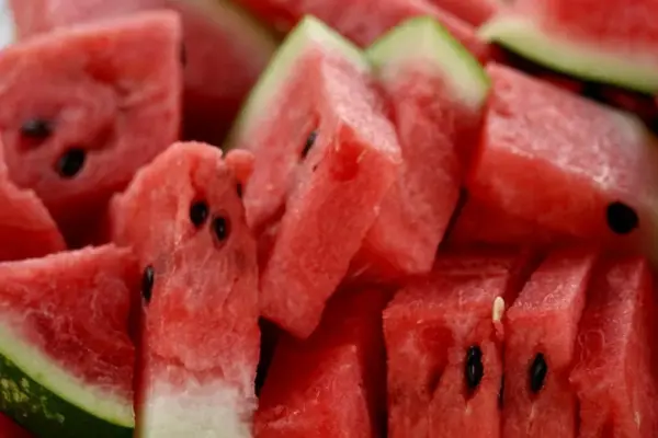 Watermelon: recipes, nutritional benefits, and tips for choosing it at its best