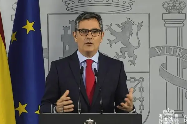 The Government celebrates the European endorsement of the amnesty: “Democracy has tools to make reconciliation possible”
