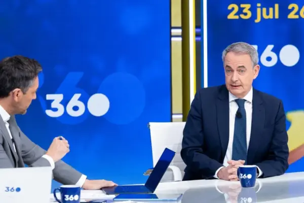 Zapatero jumps to the rescue