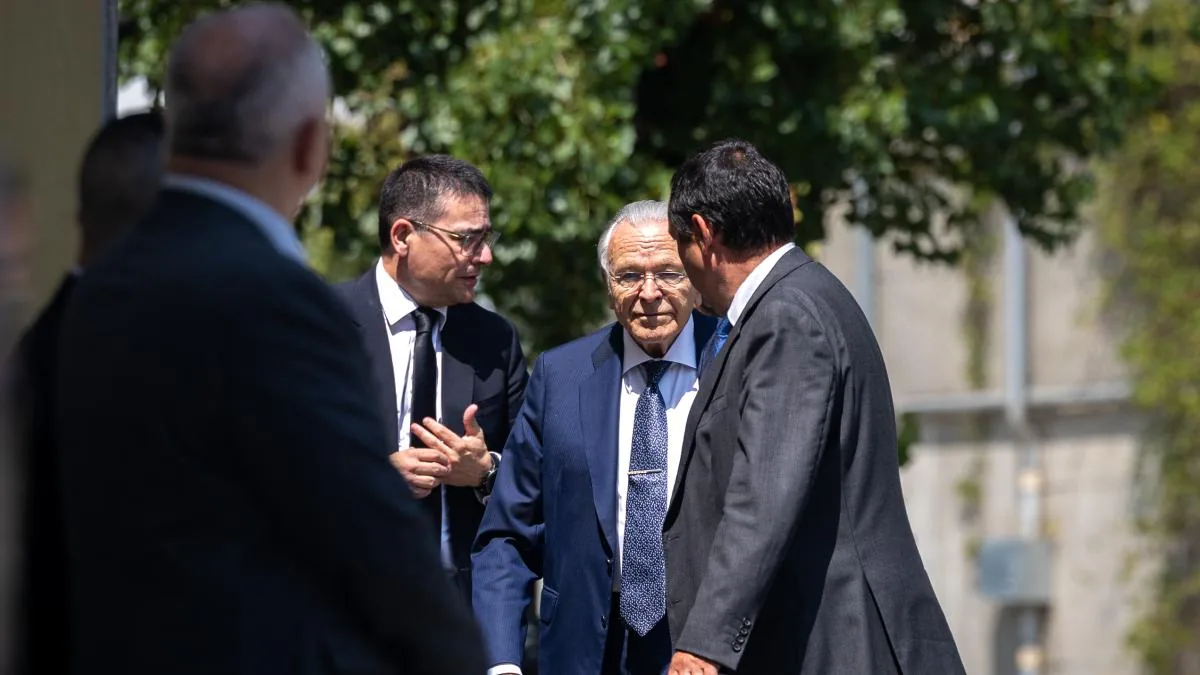 The economic and civil world bids farewell to Josep Vilarasau
