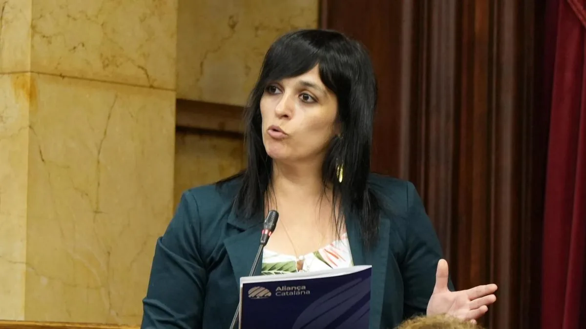 Controversy in Ripoll after hiring Sílvia Orriols' daughter as a local police officer