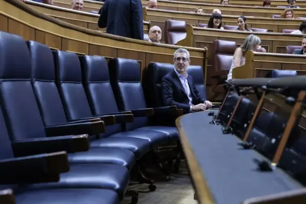 Congress overturns the deficit path for the Budgets with the votes of PP, Vox, and Junts