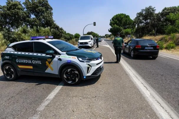 Road closures at a checkpoint at the entrance to Aldea del Fresno, Community of Madrid