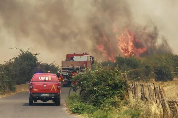 Fire on the outskirts of El Tiemblo