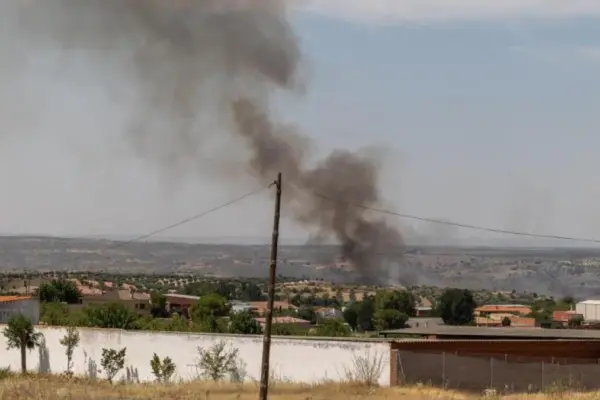 Villa del Prado confined and a housing development evacuated due to the fire in Almorox (Toledo)