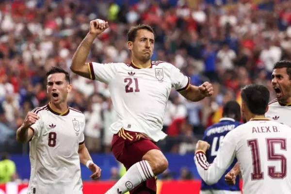 Spain takes the Bastille and stands in the World Cup final