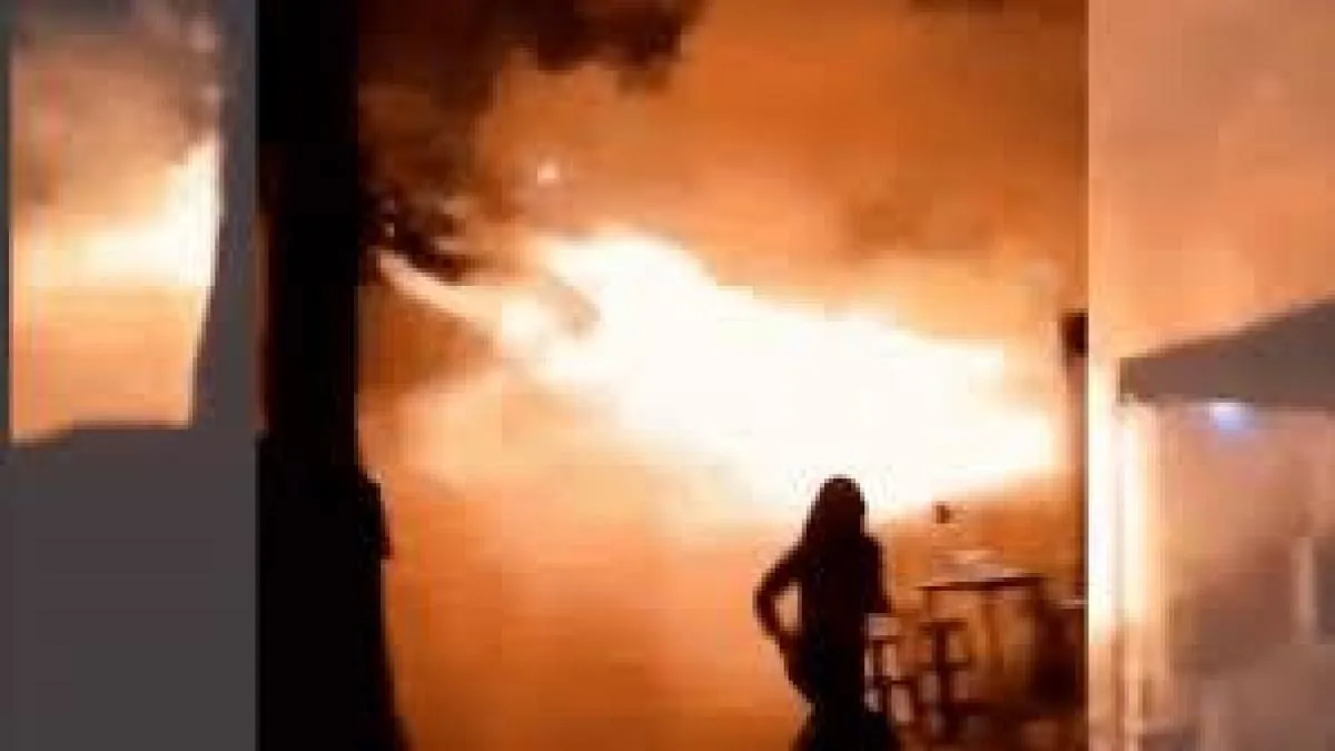 At least 27 people die in a fire at a Bangkok pub