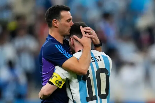 Put a Scaloni in your life